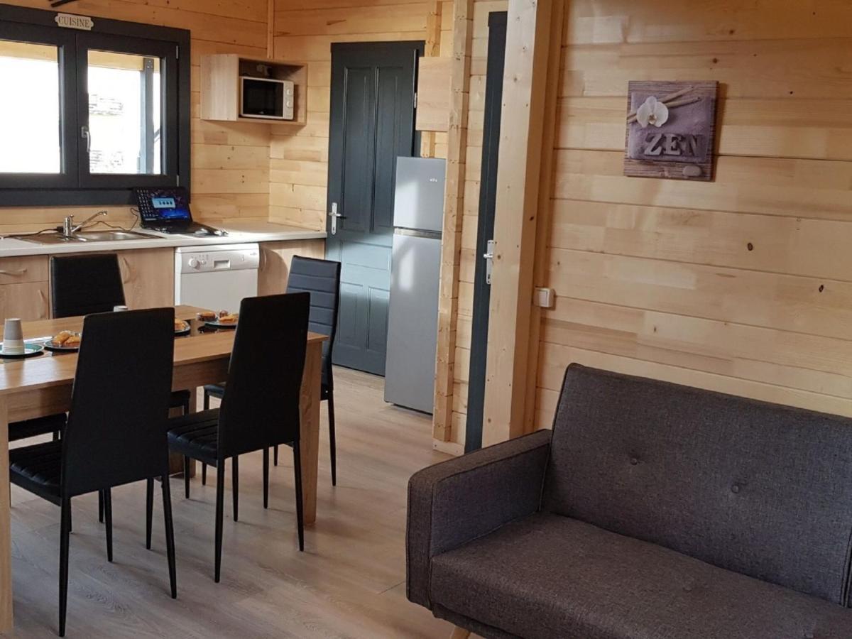 Chalet In Saint Laurent On A Slope Saint-Laurent-du-Jura Exterior foto